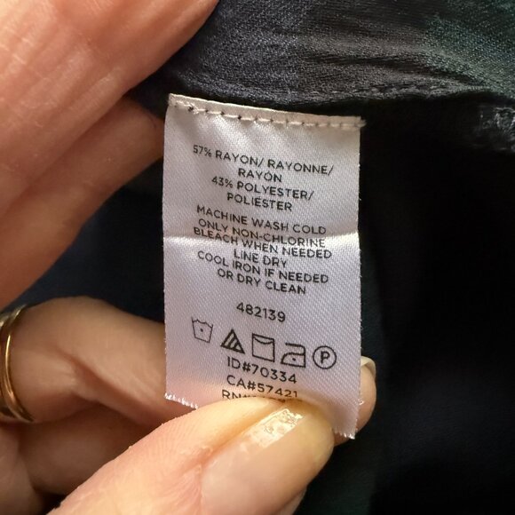 Loft Petite blue and green plaid long sleeve collared button down shirt SP - Picture 10 of 10